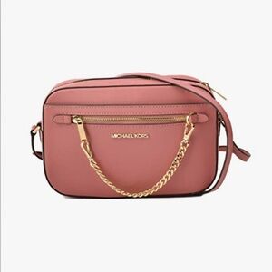 MICHAEL KORS JET SET LATGE ZIP CHAIN CROSSBODY PINK